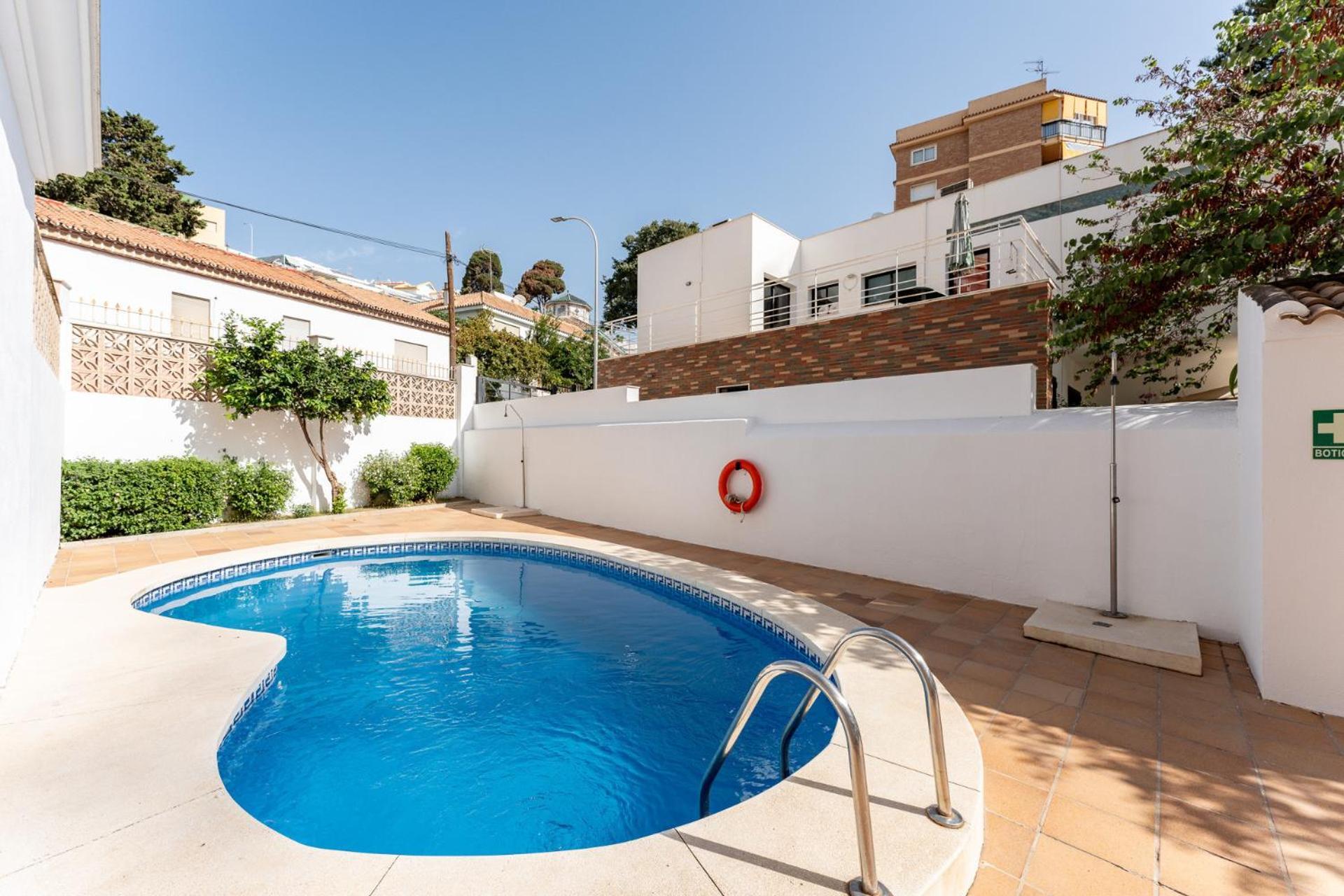 Malagasuite Costa Sol Oasis ตอร์เรโมลิโนส ภายนอก รูปภาพ
